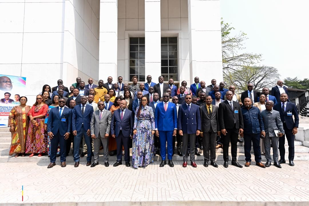 RDC | À l’ENA, S.E. Mme O’Neige N’Sele lance la première vague de formation des Conservateurs des Titres Immobiliers et ouvre un nouveau chapitre de la Réforme Foncière